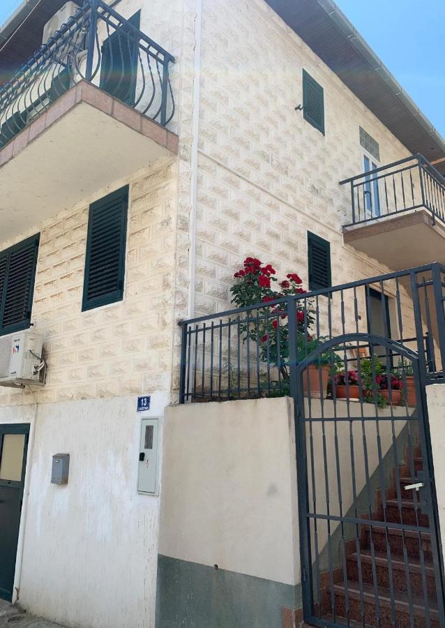 Apartman Mare Blace Exterior photo